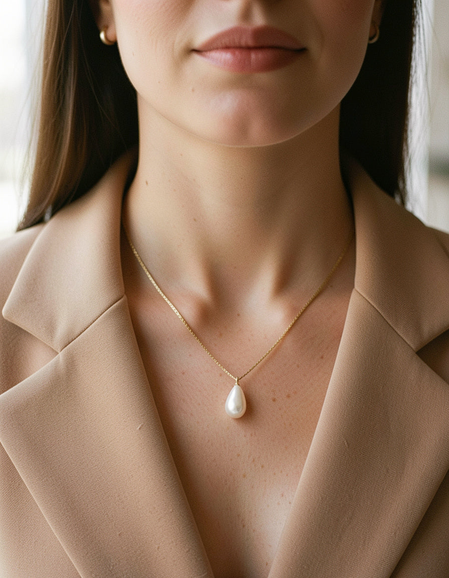 Pearl Pendant Necklace