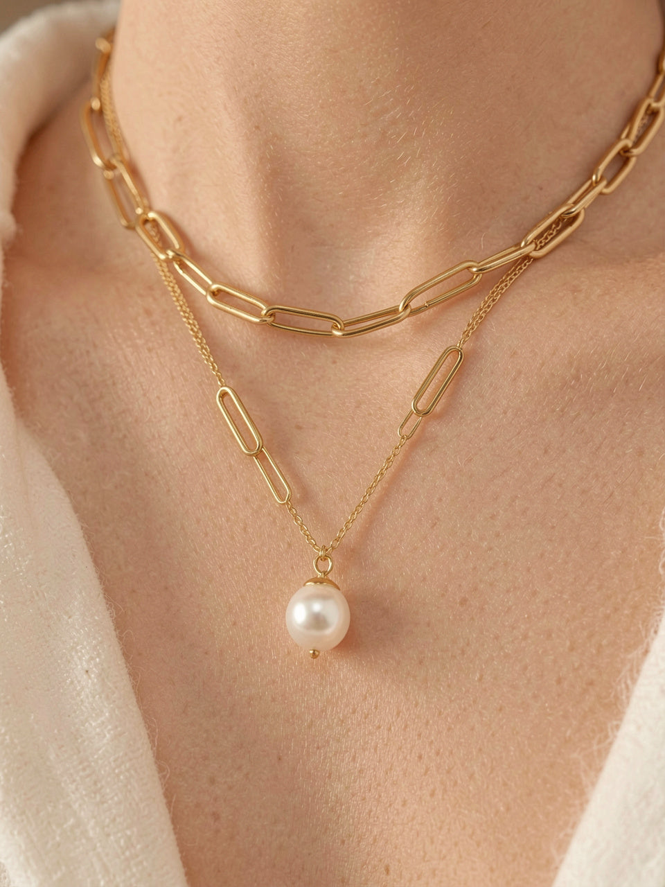 Freshwater Pearl Titanium Steel Double-Layered Necklace, macro detail